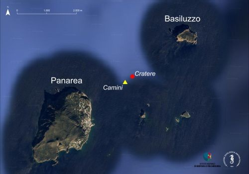 PANAREA | Scoperti nuovi camini idrotermali e un grande cratere sottomarino al largo dell'isola